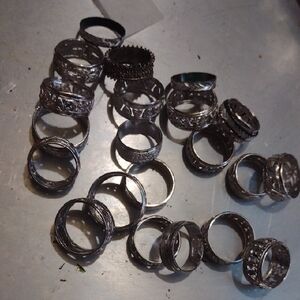 Elegant Silver Unisex Ring Set